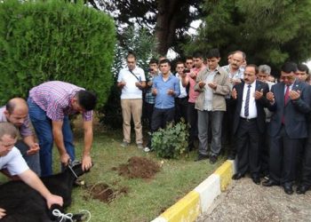 Antalya 1 No’lu Şube – Taşeron İşçilerin Kadrolu İlk Günü ve Kurban Merasimi