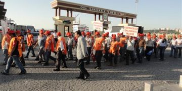 Bursa 1 No’lu Şube – AKP İl Başkanlığı Önünde Kitlesel Basın Açıklaması