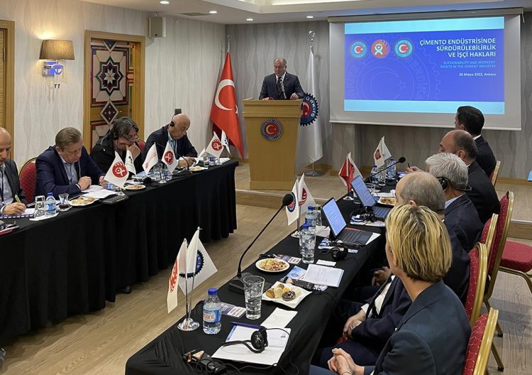 Genel Başkanımız Ramazan AĞAR ‘Çimento Endüstrisinde Sürdürülebilirlik ve İşçi Hakları’ Paneline Katıldı
