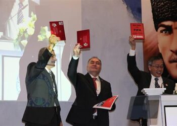 YOL-İŞ 10. Kongresi: 14 Ülke 34 Uluslararası Katılımcı