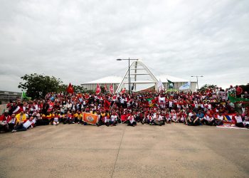 İnşaat ve Ağaç İşçileri Enternasyonali 4. Kongresi