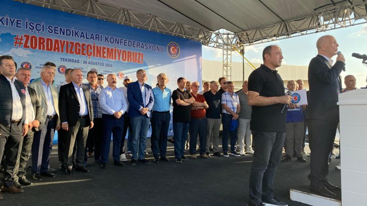 TÜRK-İŞ “ZORDAYIZ GEÇİNEMİYORUZ” MİTİNGİ TEKİRDAĞ, ÇERKEZKÖY’DE GERÇEKLEŞTİ.