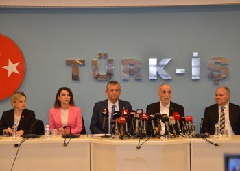 CHP Genel Başkanı Özgür ÖZEL TÜRK-İŞ’i Ziyaret Etti