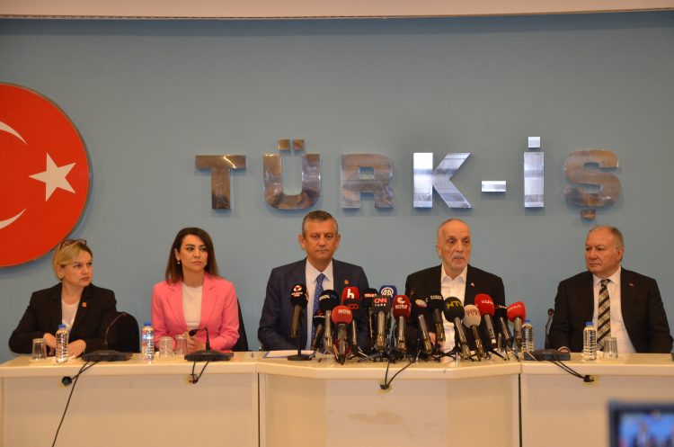 CHP Genel Başkanı Özgür ÖZEL TÜRK-İŞ’i Ziyaret Etti